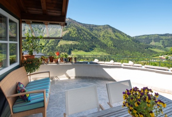 Designer house Mountainscape