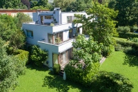Modern Villa in a Leafy Location