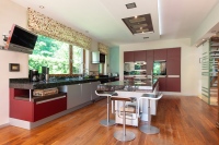 Modern Villa in a Leafy Location