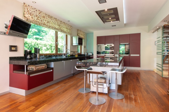 Modern Villa in a Leafy Location