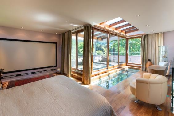 Modern Villa in a Leafy Location