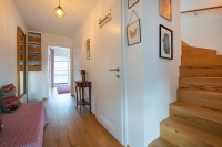 Top-floor maisonette Vista