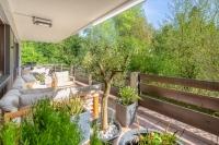 Apartment with terrace – Style Icon