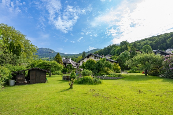 Villengrundstück Blütezeit
