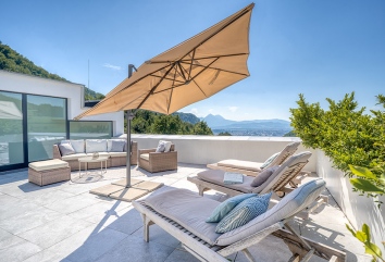 Rooftop retreat – Skyline