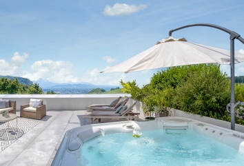 Rooftop retreat – Skyline