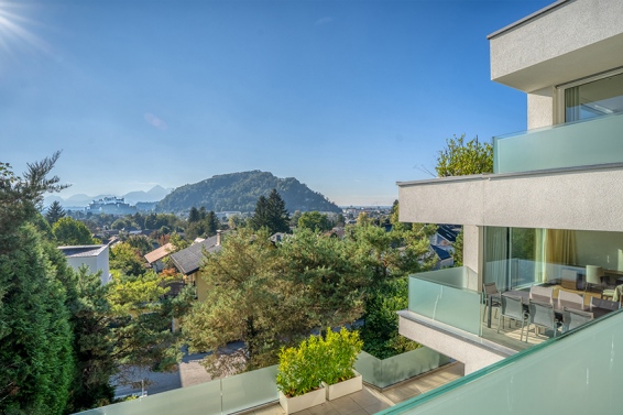 Villa with Panoramic Terrace and Fortress Views