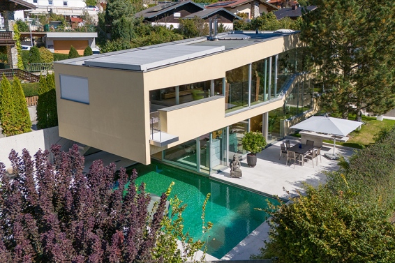 Villa with Pool – An Azure Dream