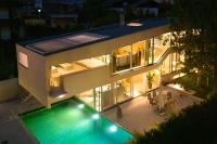 Villa with Pool – An Azure Dream