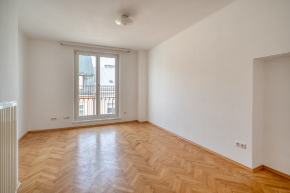 City apartment – Belle Epoque