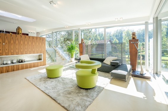 Villa with Pool – An Azure Dream