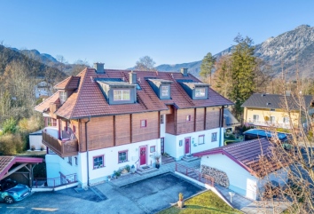 Maisonette with garden – Ambient Glow