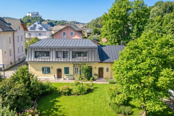 Townhouse – Joie de Vivre