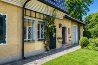 Townhouse – Joie de Vivre