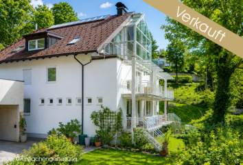 Apartment with terrace – Radiant Retreat