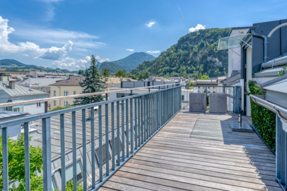 Apartment with terrace – Mountain Finch