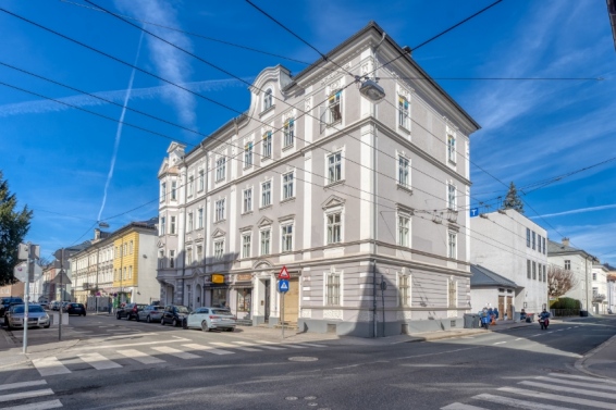 Apartment with terrace – Mountain Finch