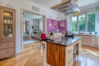 Apartment with terrace – Isn’t She Lovely