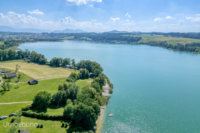 Summer house -Twin Lake View